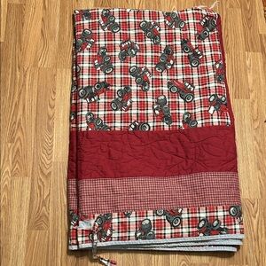 Rustic Tractor Plaid Quilt - Red and Gray